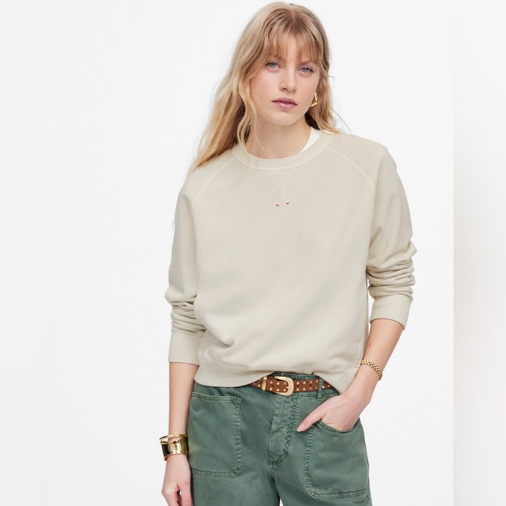 Madewell garment dyed sweatshirt with kangaroo pockets